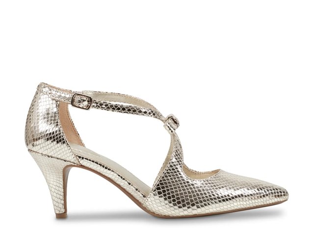 bandolino zeffer pump