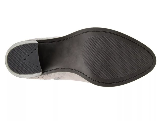 Dsw toms new arrivals deia