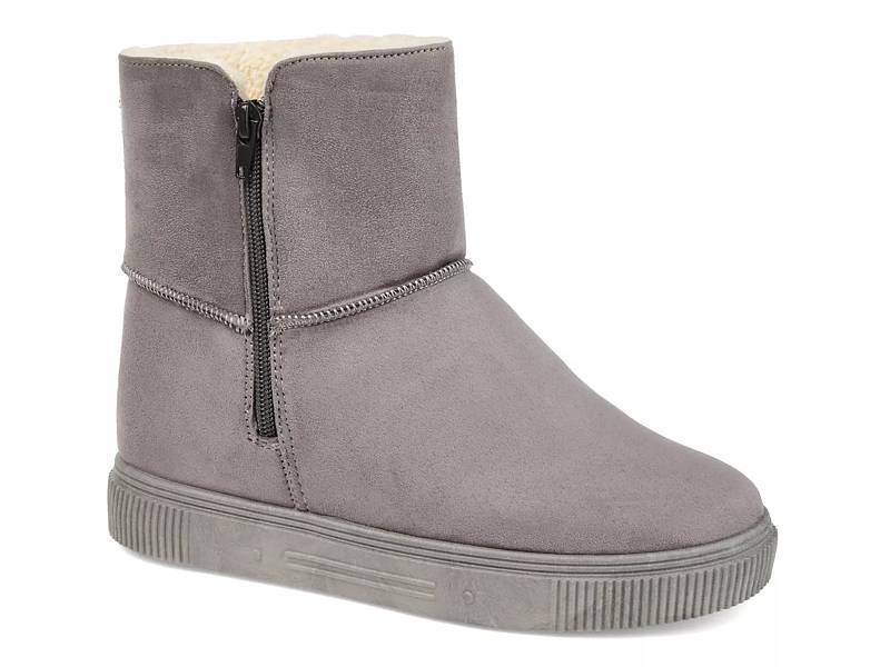 Dsw women's clearance gray booties