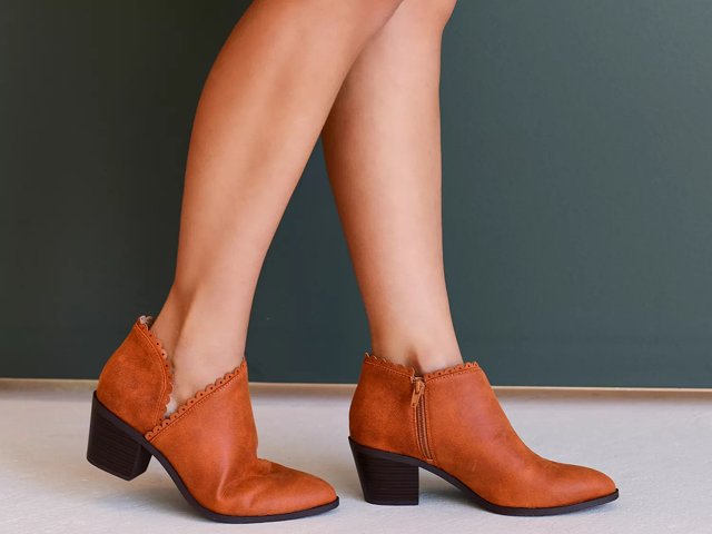Naturalizer tessa bootie 2025