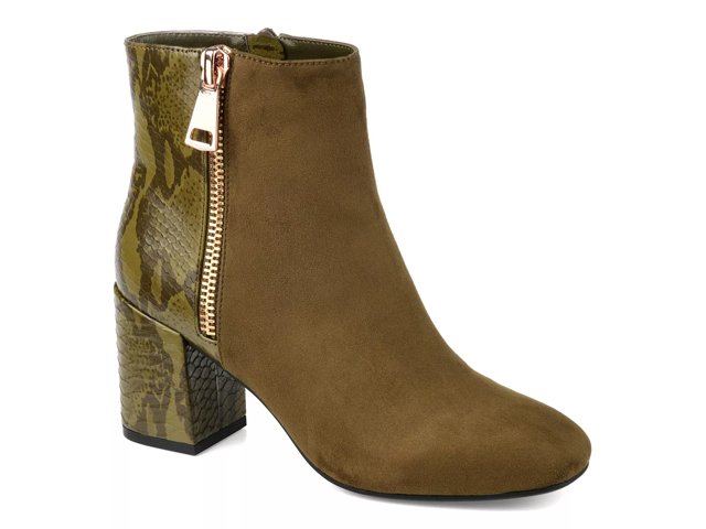 Journee collection jordyn bootie best sale