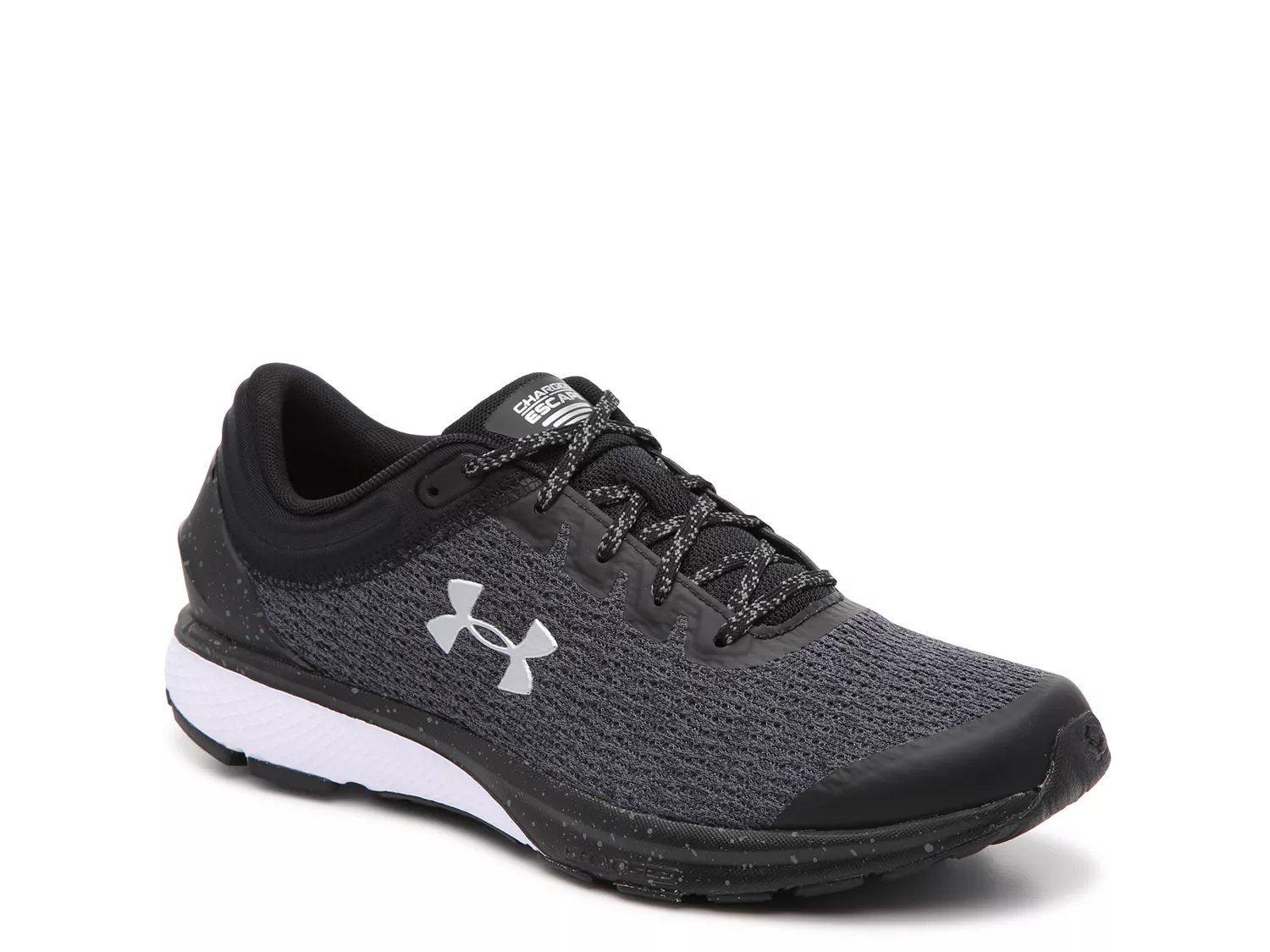 under armor black tennis shoes