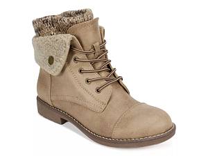 Dsw womens best sale lace up boots