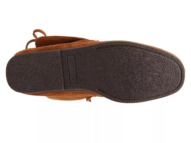 Minnetonka two button boot mens shop
