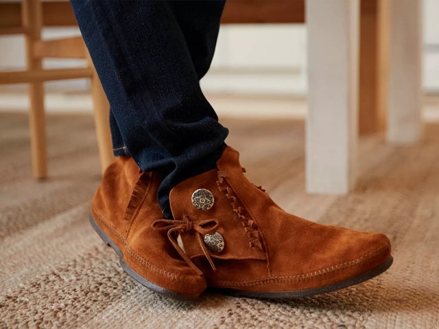 Minnetonka mens boots top
