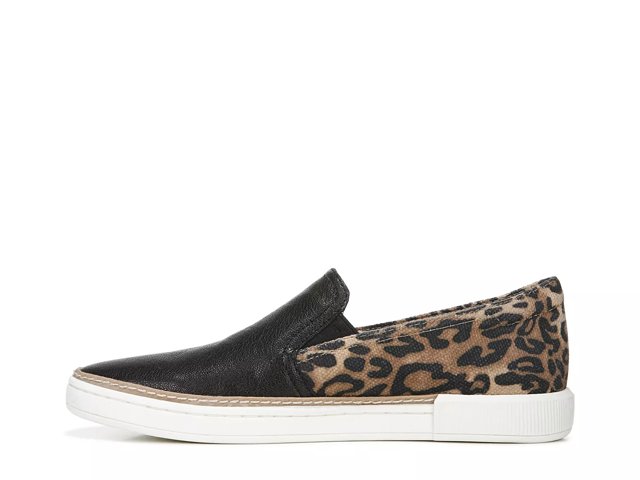 naturalizer zola cheetah