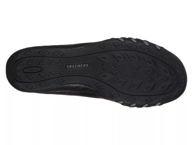 skechers relaxed fit breathe easy opportunity slip on sneaker