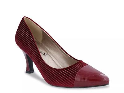 Burgundy store pumps dsw