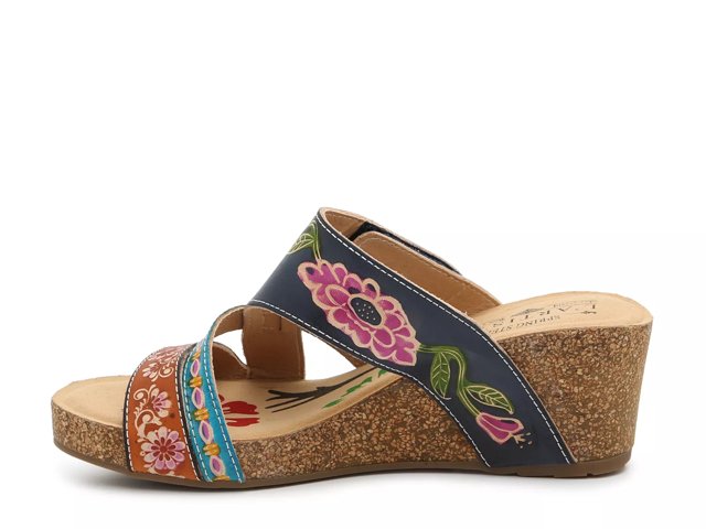 L'Artiste by Spring Step Swan Wedge Sandal - Free Shipping | DSW