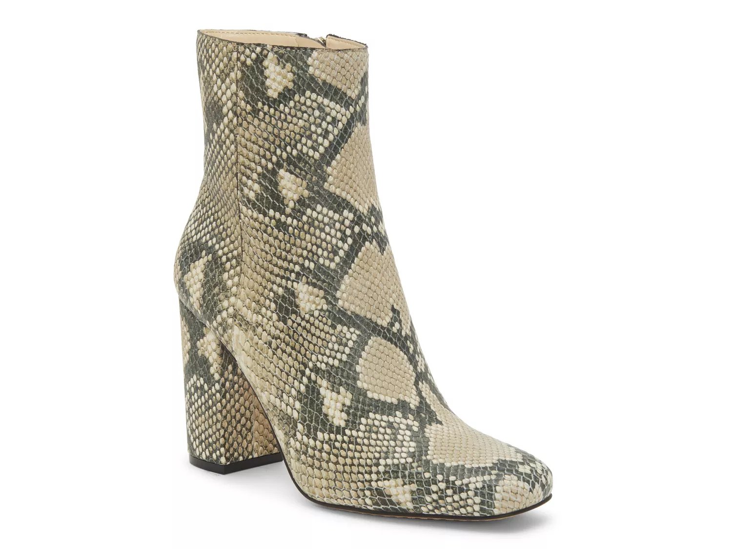 vince camuto dannia bootie