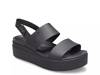 Crocs™ Brooklyn Croco Shine Buckle in Black