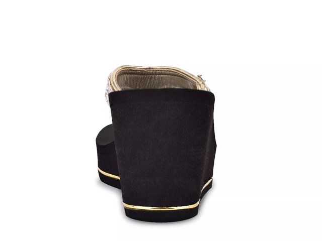 Guess sarraly eva deals logo wedge sandals