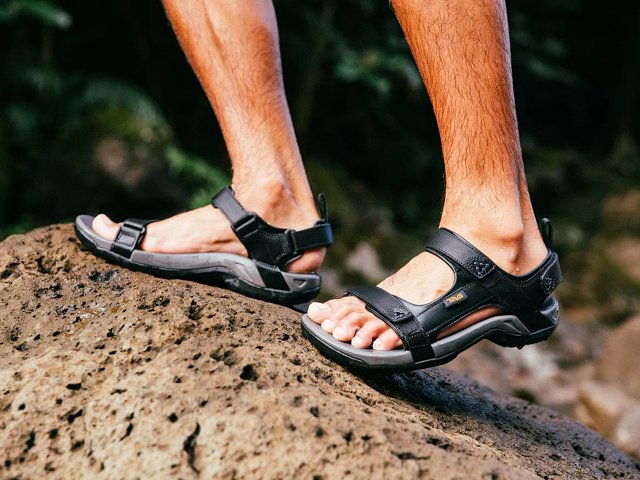 Teva Meacham River Sandal - Free Shipping | DSW