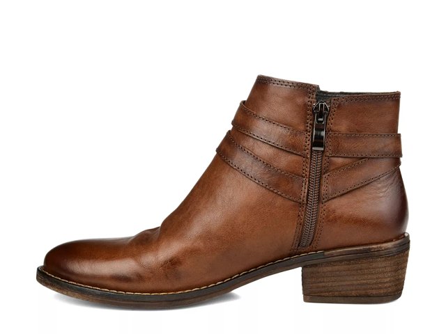 journee signature rachelle bootie