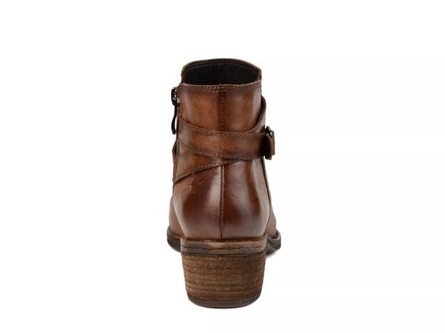 journee signature rachelle bootie