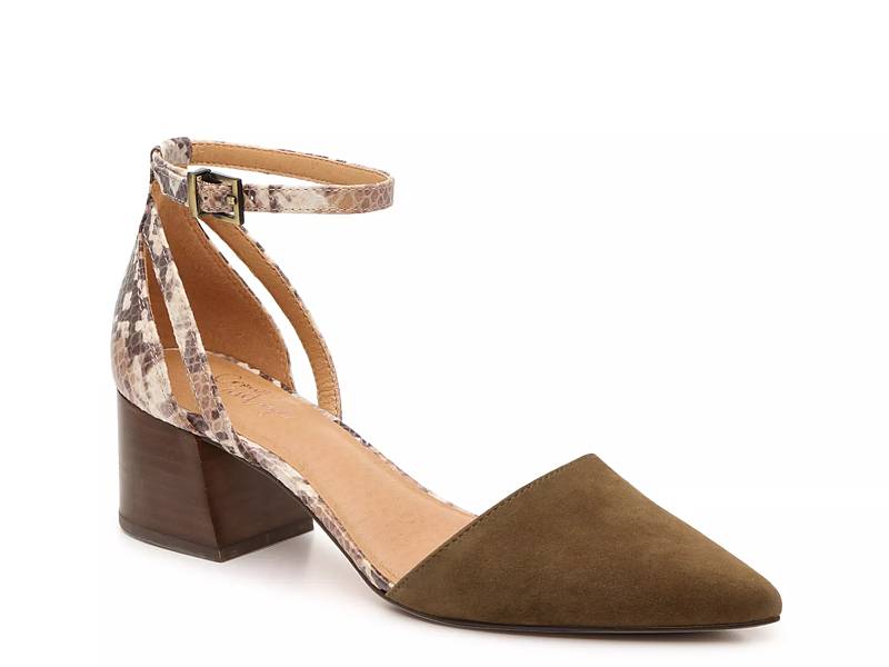 dsw low block heel