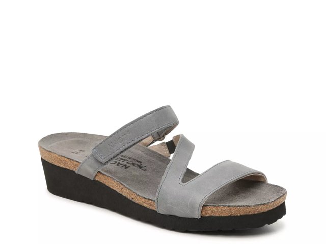 Dsw naot cheap