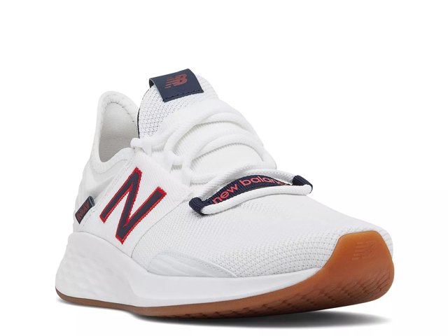 Men's new balance fresh foam roav online