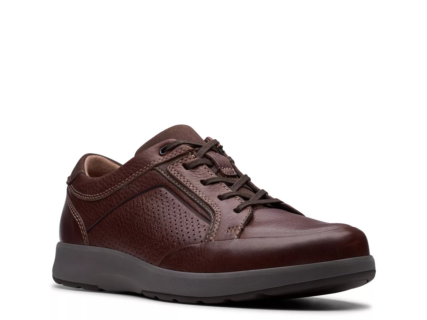 dsw clarks mens