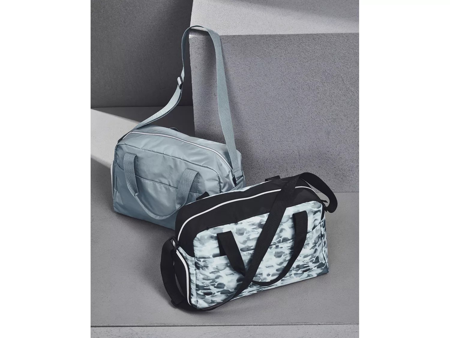 dsw duffle bag
