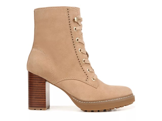 Callie naturalizer best sale