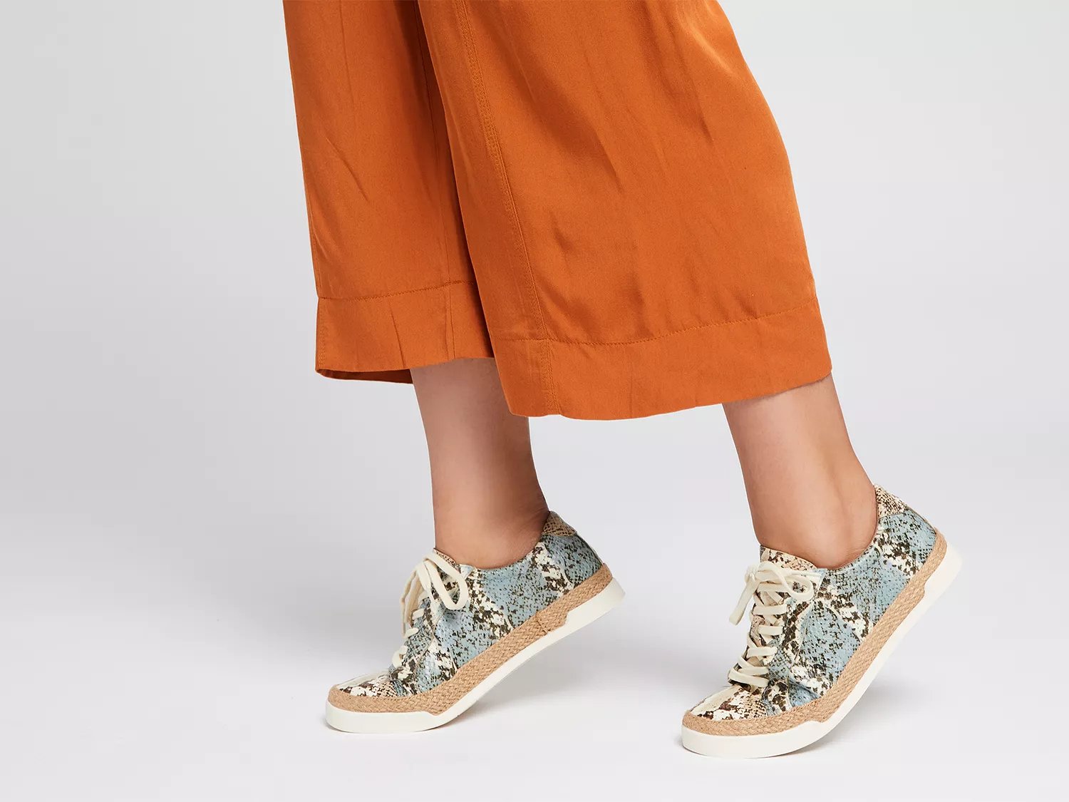 crown vintage adelite sneaker