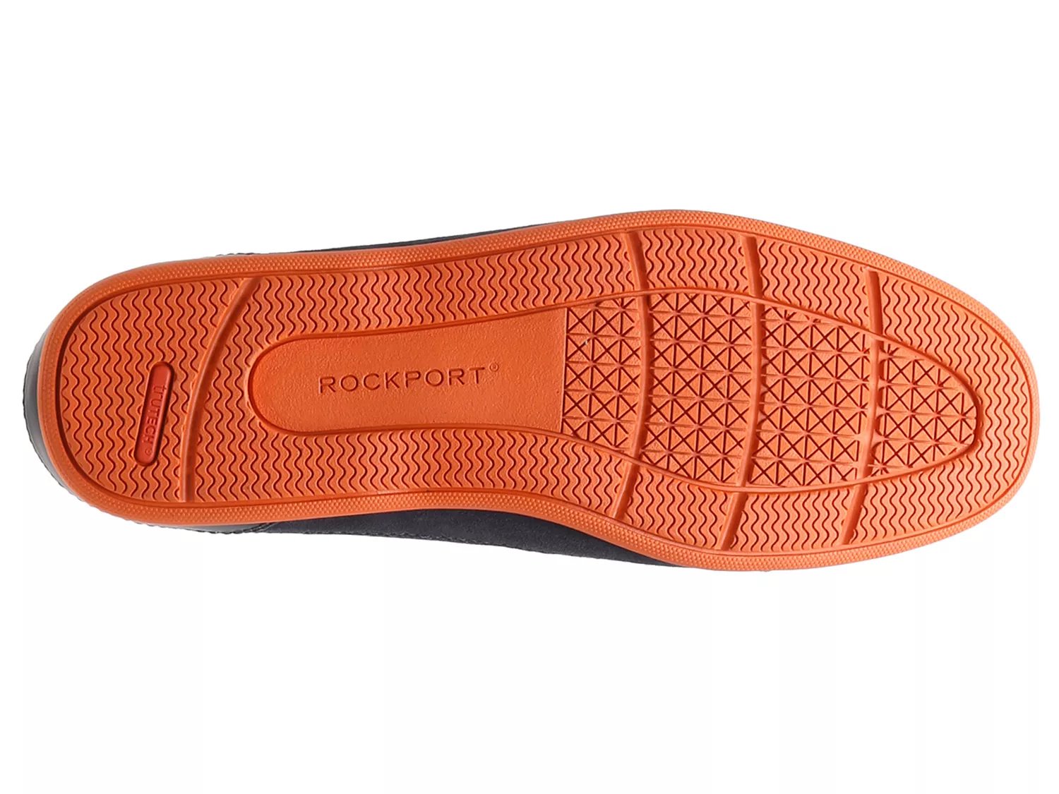 tying boat shoes