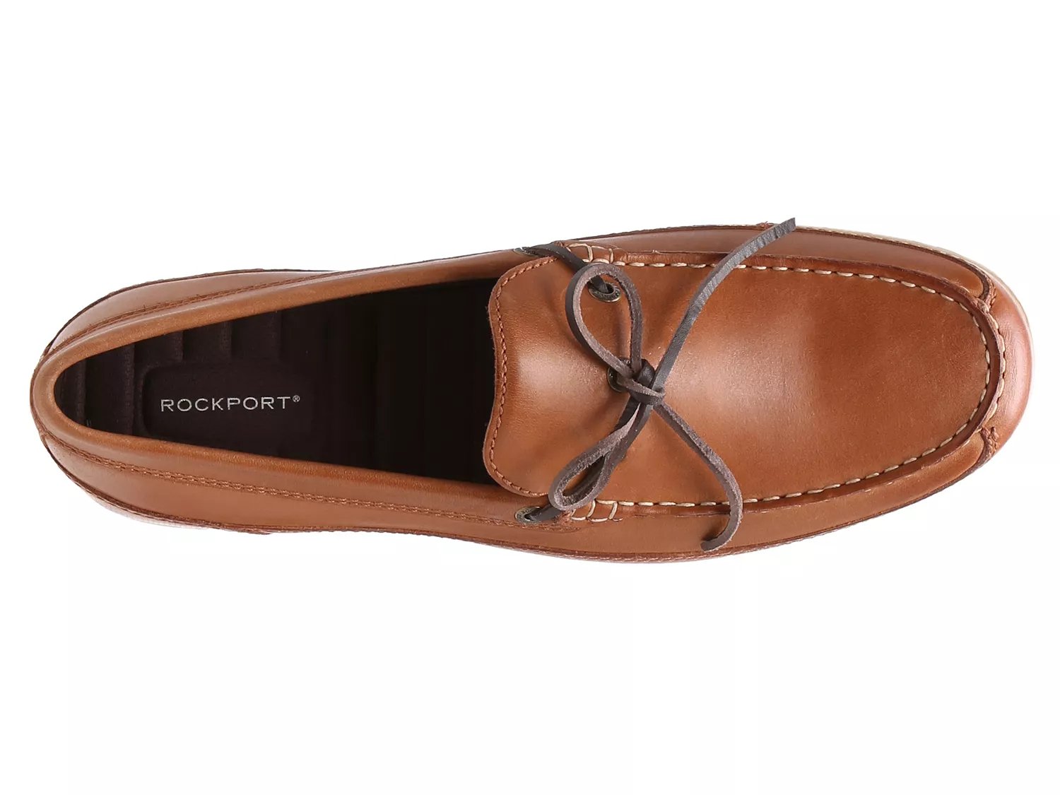 tying boat shoes