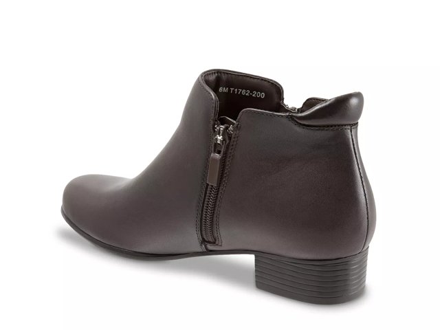 Trotters major boots sale