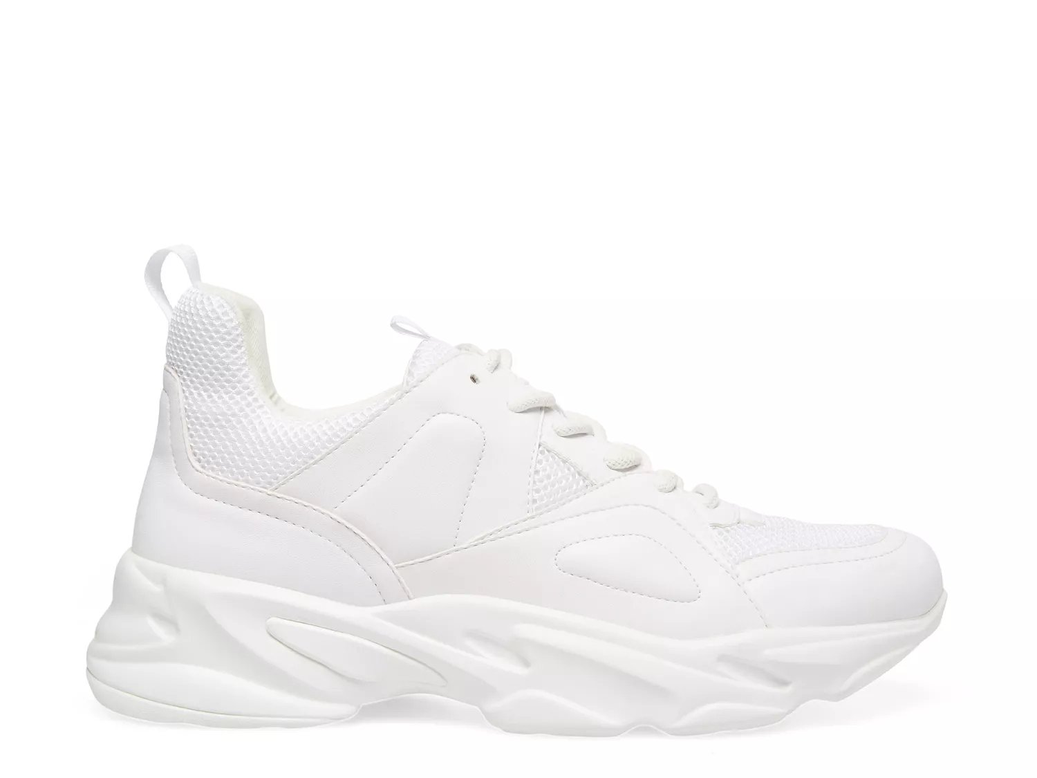 moving sneaker steve madden