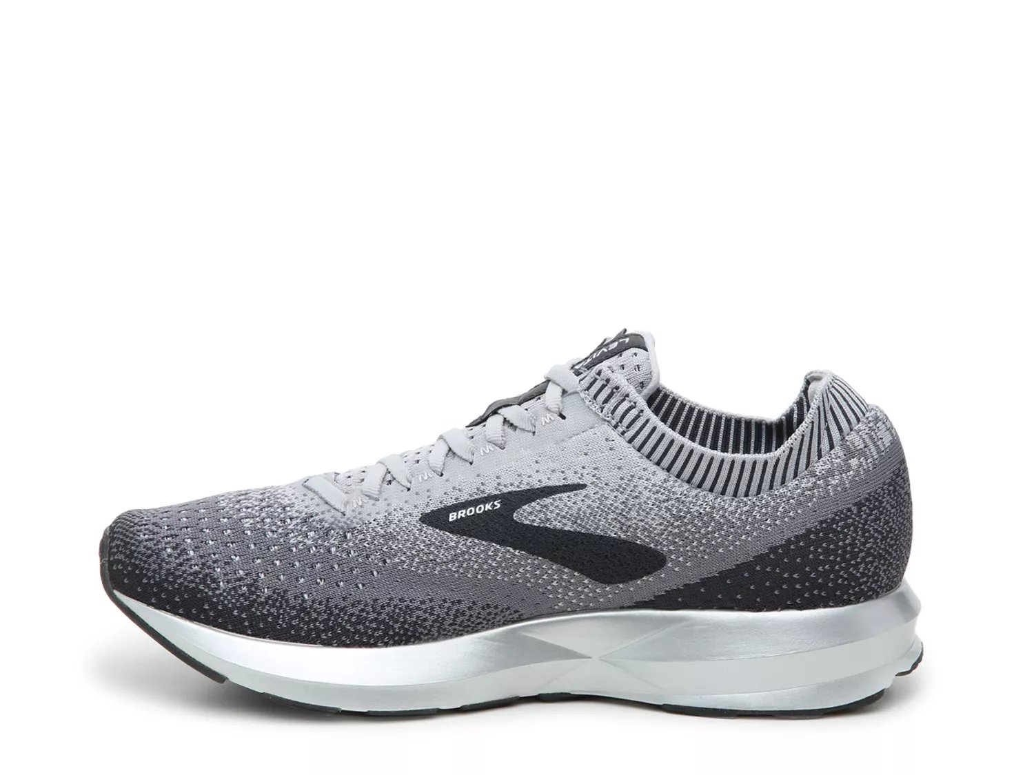 brooks womens levitate 2