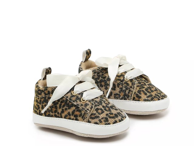 Dsw baby shoes hotsell
