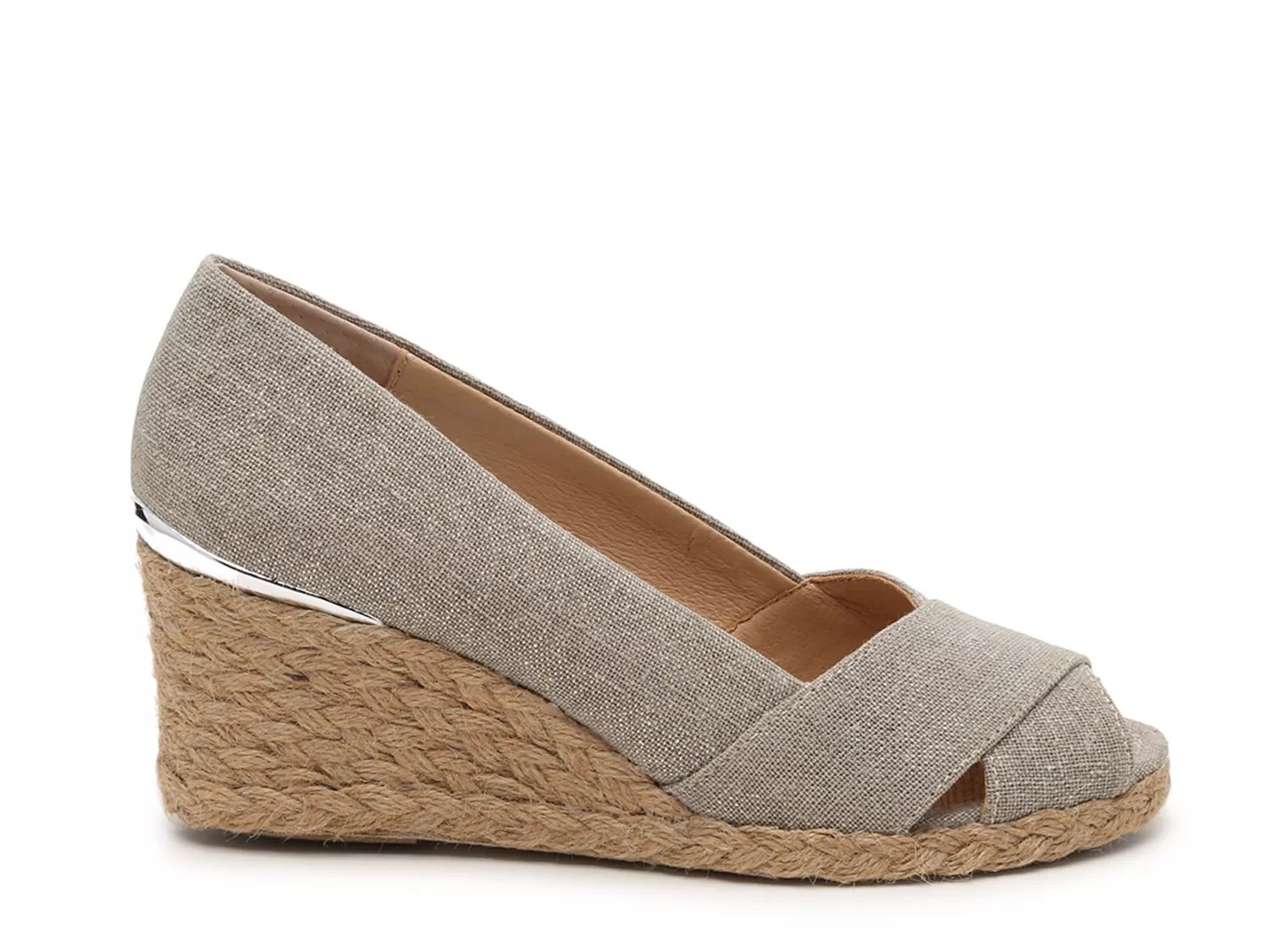 adrienne vittadini bailee wedge pump