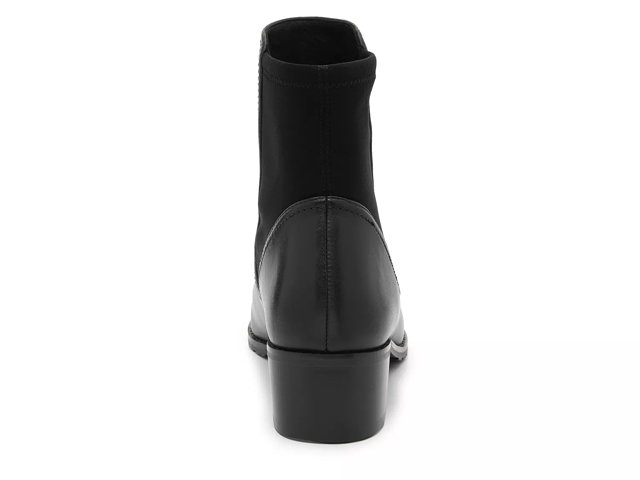 stuart weitzman lynelle boots