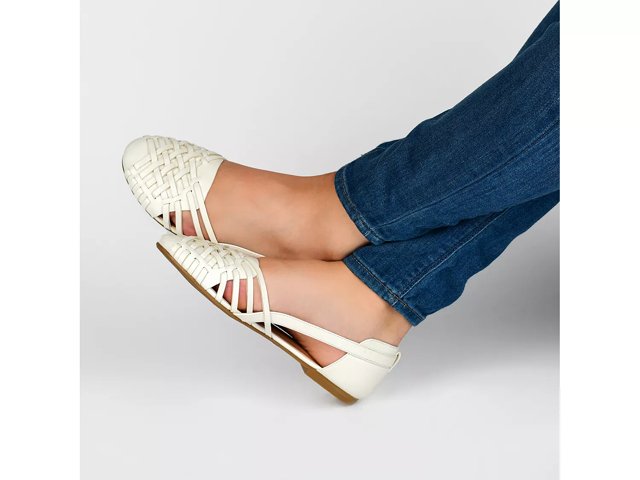 Huaraches dsw outlet