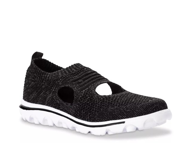 Propet Travelactiv Slip On