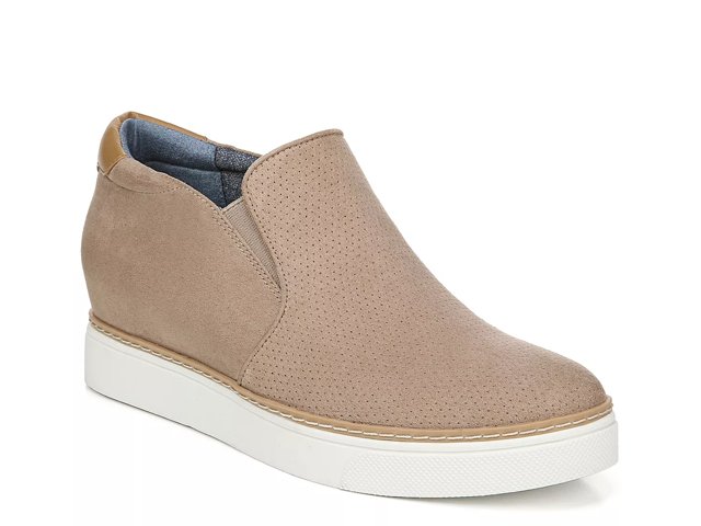 Slip on shoes dsw sales