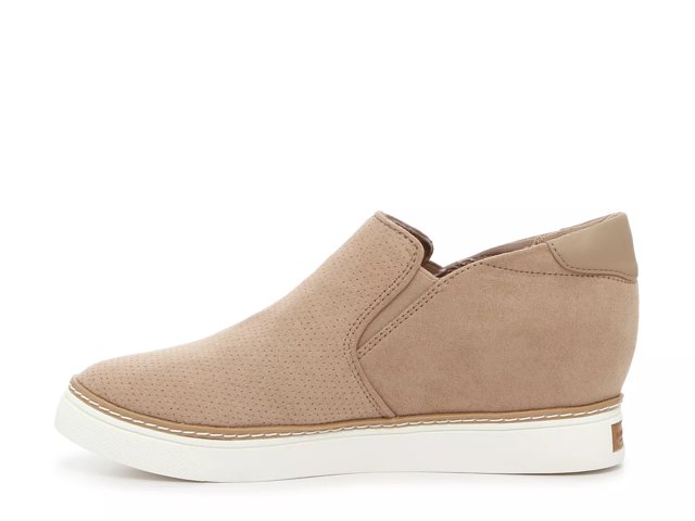 Dr scholl's slip hotsell on sneakers dsw