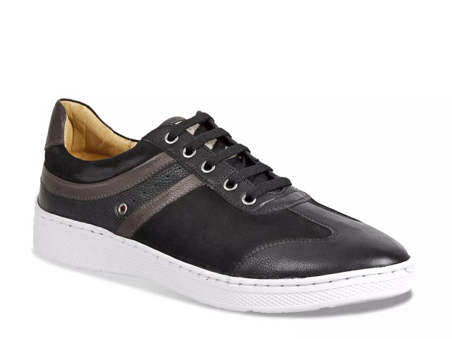 Sandro moscoloni website clearance