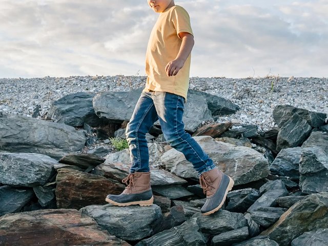 Sperry on sale saltwater kids