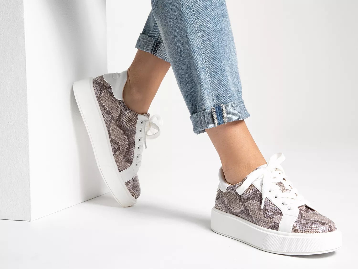 dsw white platform sneakers