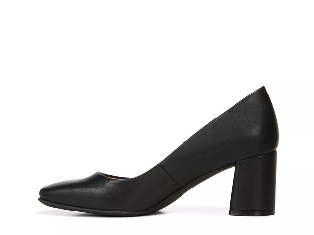 Naturalizer sales willow pump