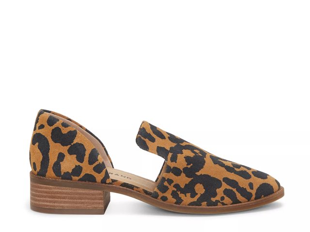 lucky gennifa flat