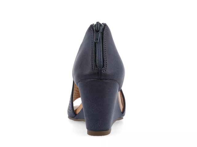 Aretha best sale wedge sandal