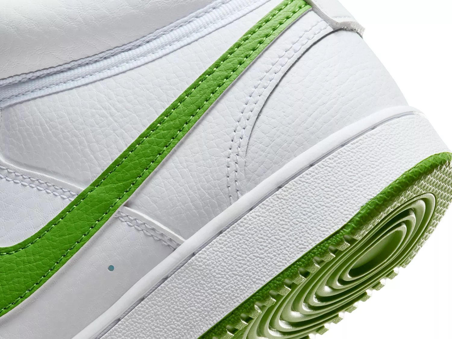 Court Vision Mid Sneaker