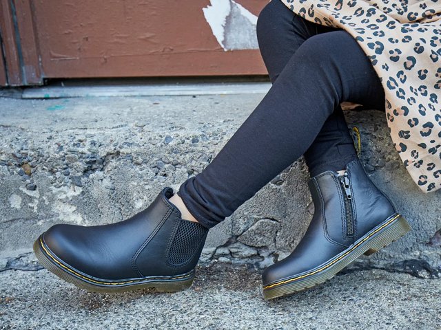 Dr martin boots kids best sale