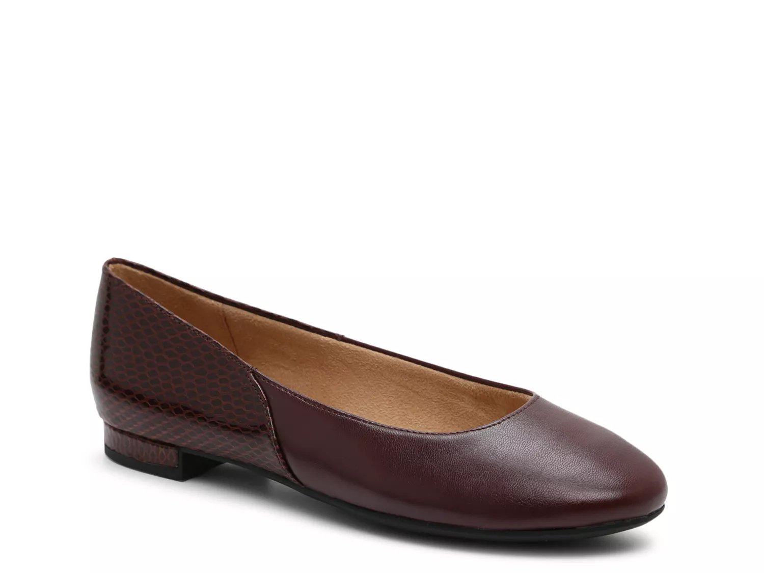 dsw burgundy booties