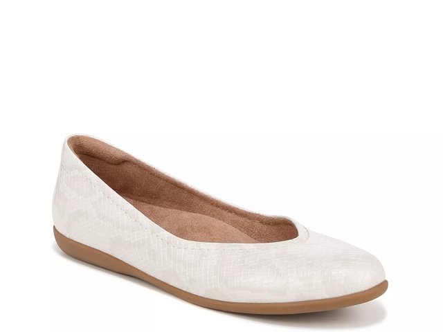 Naturalizer Vivienne Ballet Flat Free Shipping DSW