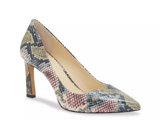 VINCE CAMUTO Pointed Toe D'Orsay Pumps - Raccia High-Heel