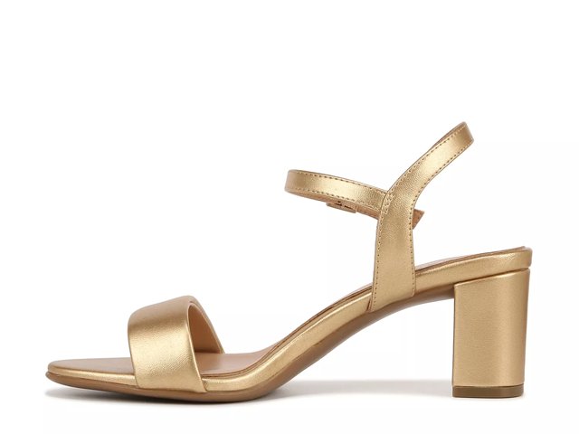 Naturalizer bristol sandal deals